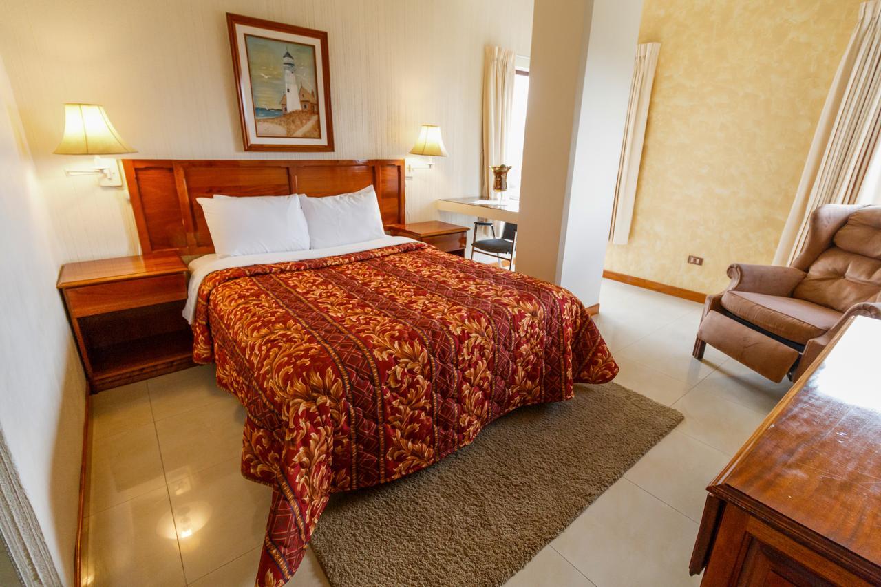 Hotel Anna Inn Olintepeque Zewnętrze zdjęcie