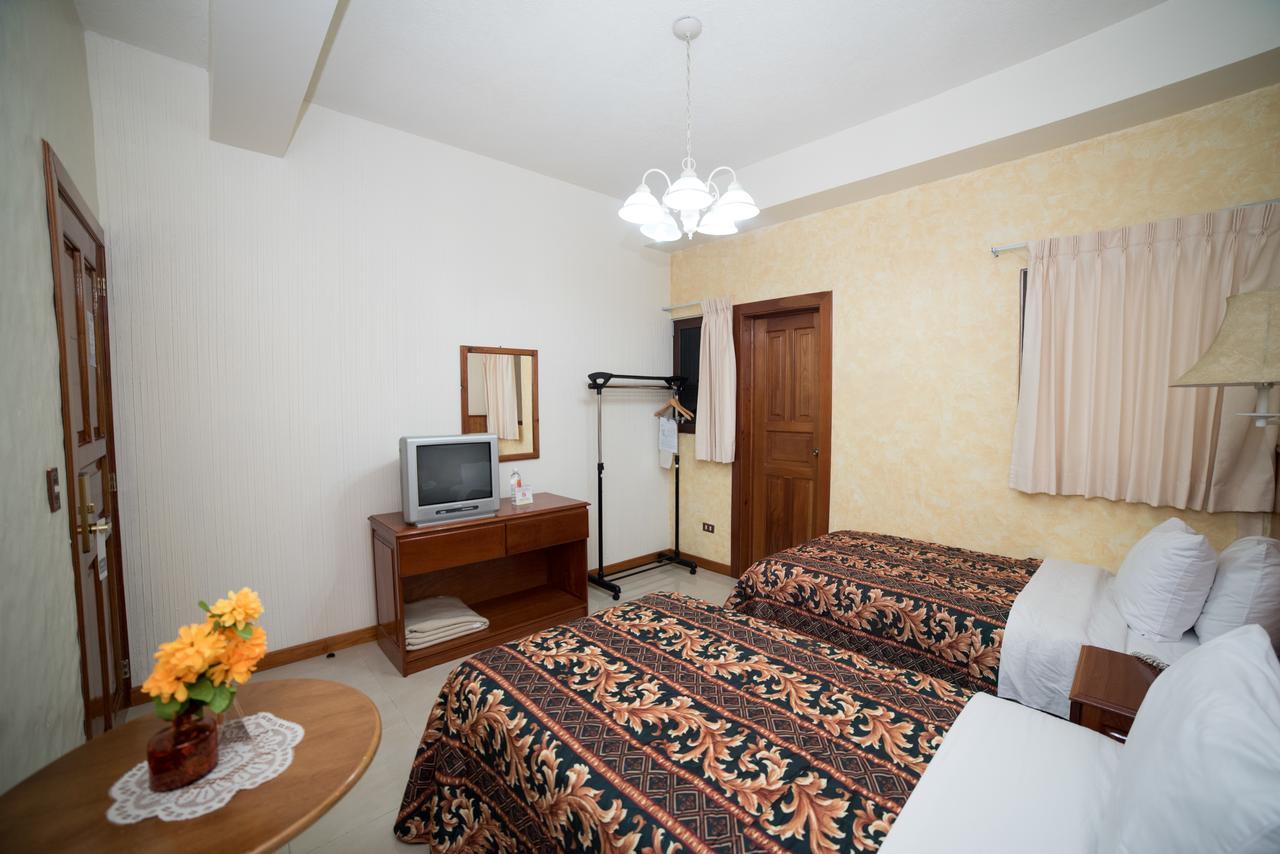 Hotel Anna Inn Olintepeque Zewnętrze zdjęcie