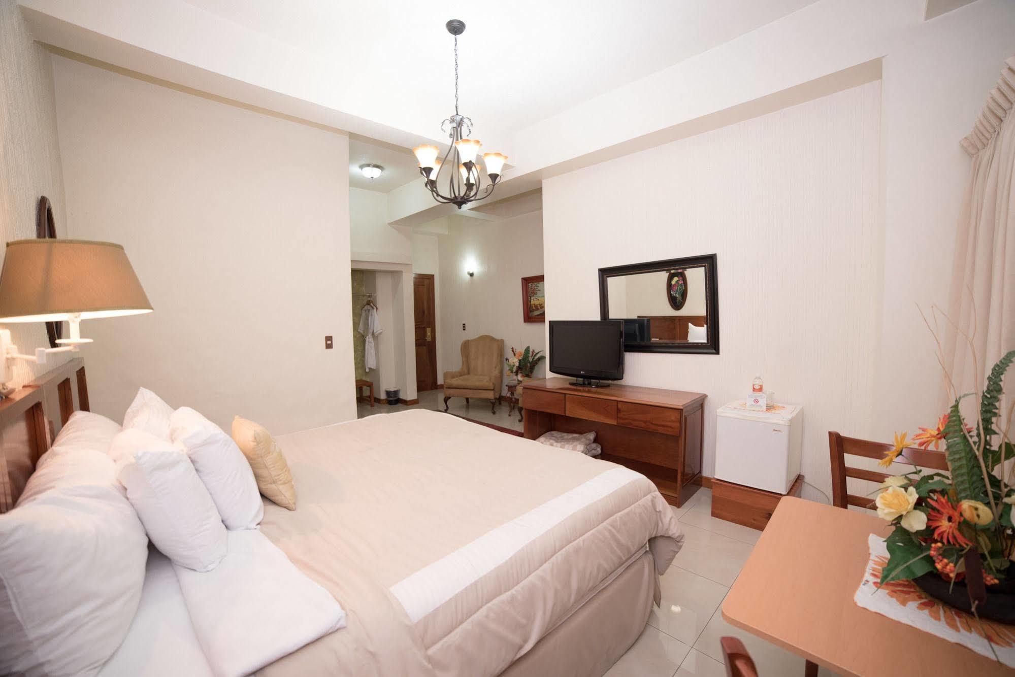 Hotel Anna Inn Olintepeque Zewnętrze zdjęcie