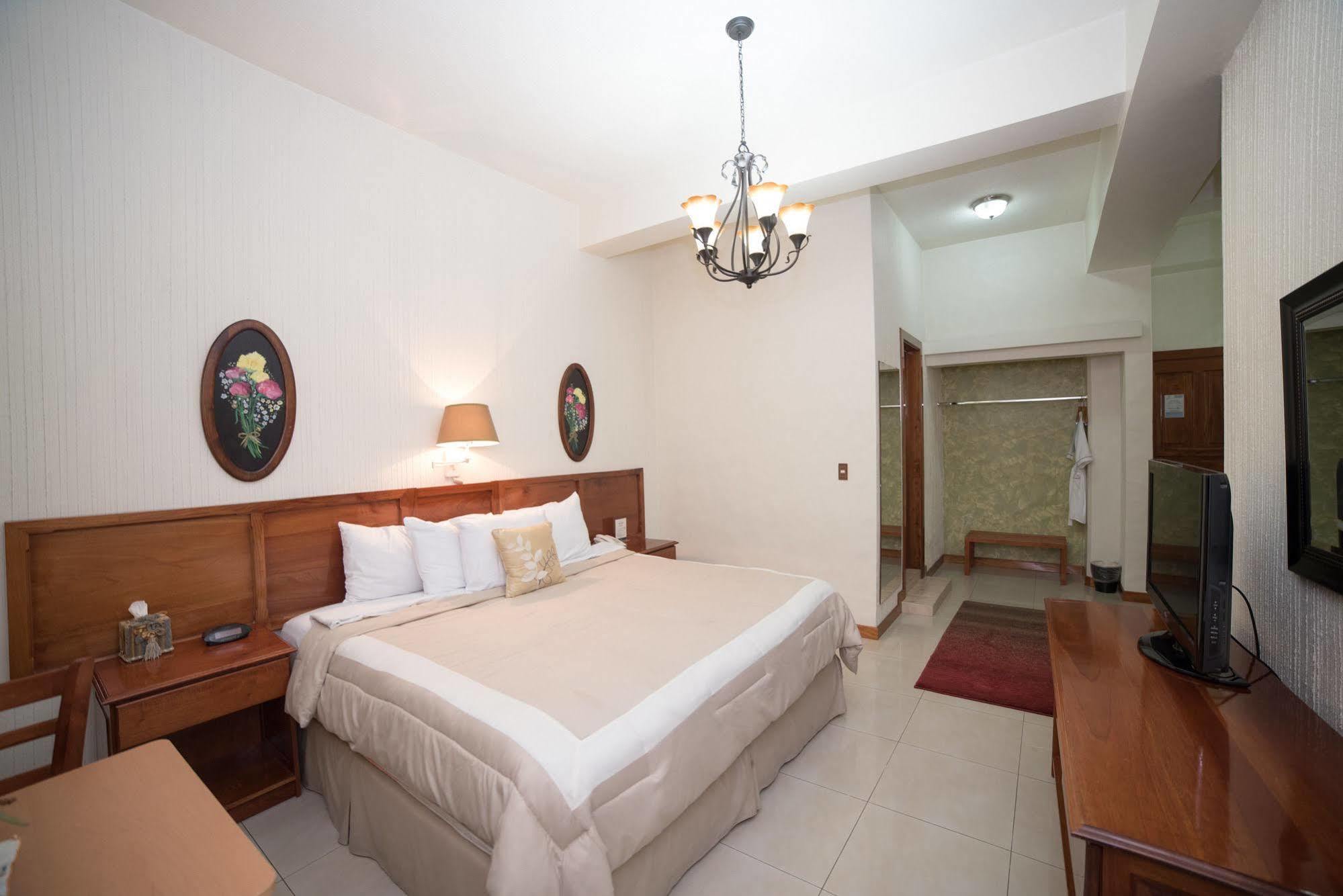 Hotel Anna Inn Olintepeque Zewnętrze zdjęcie
