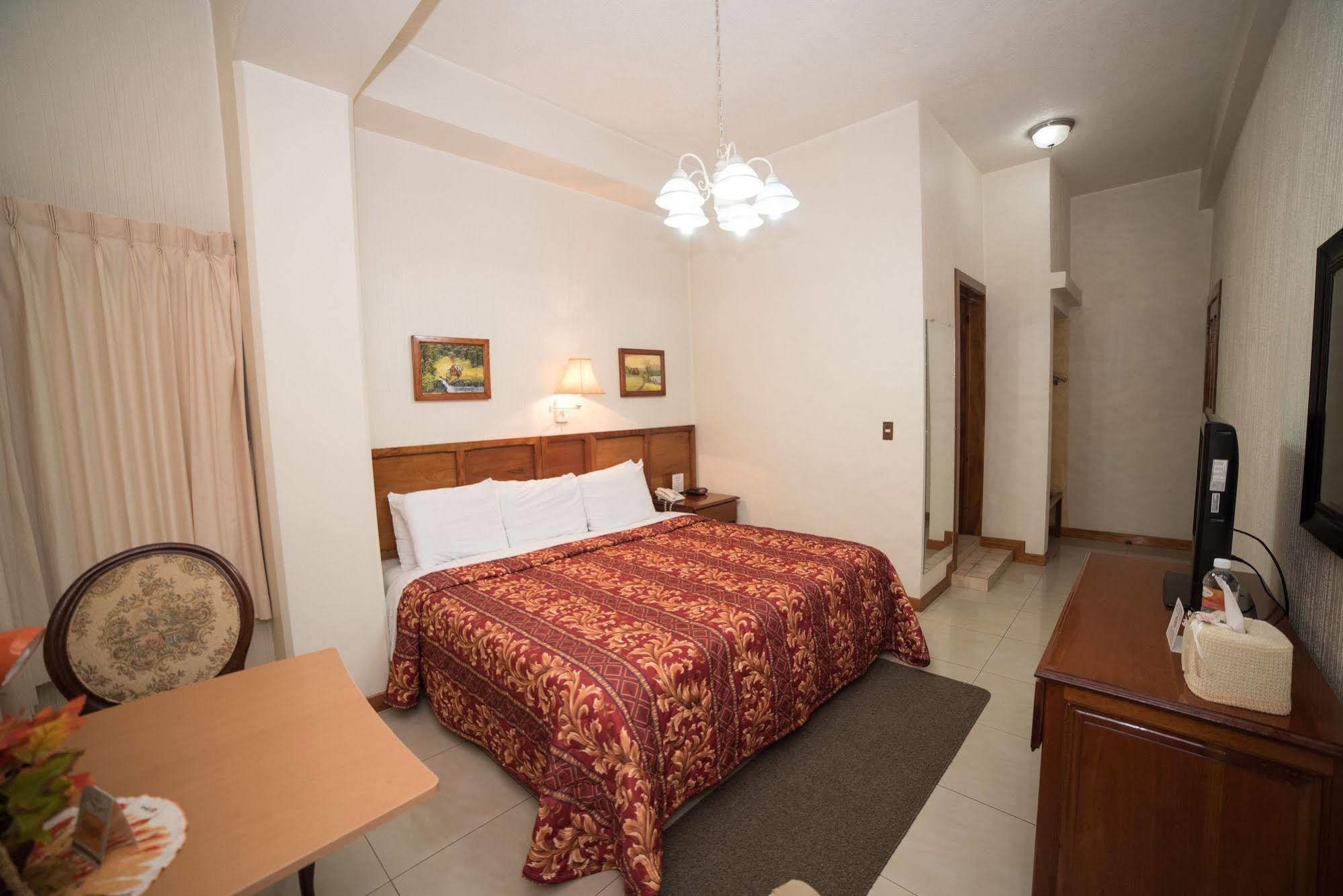 Hotel Anna Inn Olintepeque Zewnętrze zdjęcie
